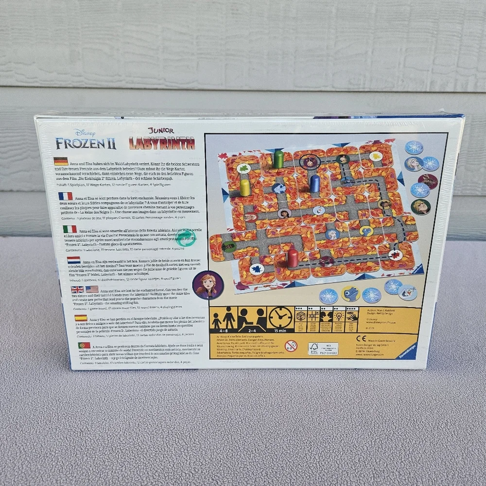Disney's Frozen II Labyrinth Junior Board Game Ravensburger 4+ 2-4 Players